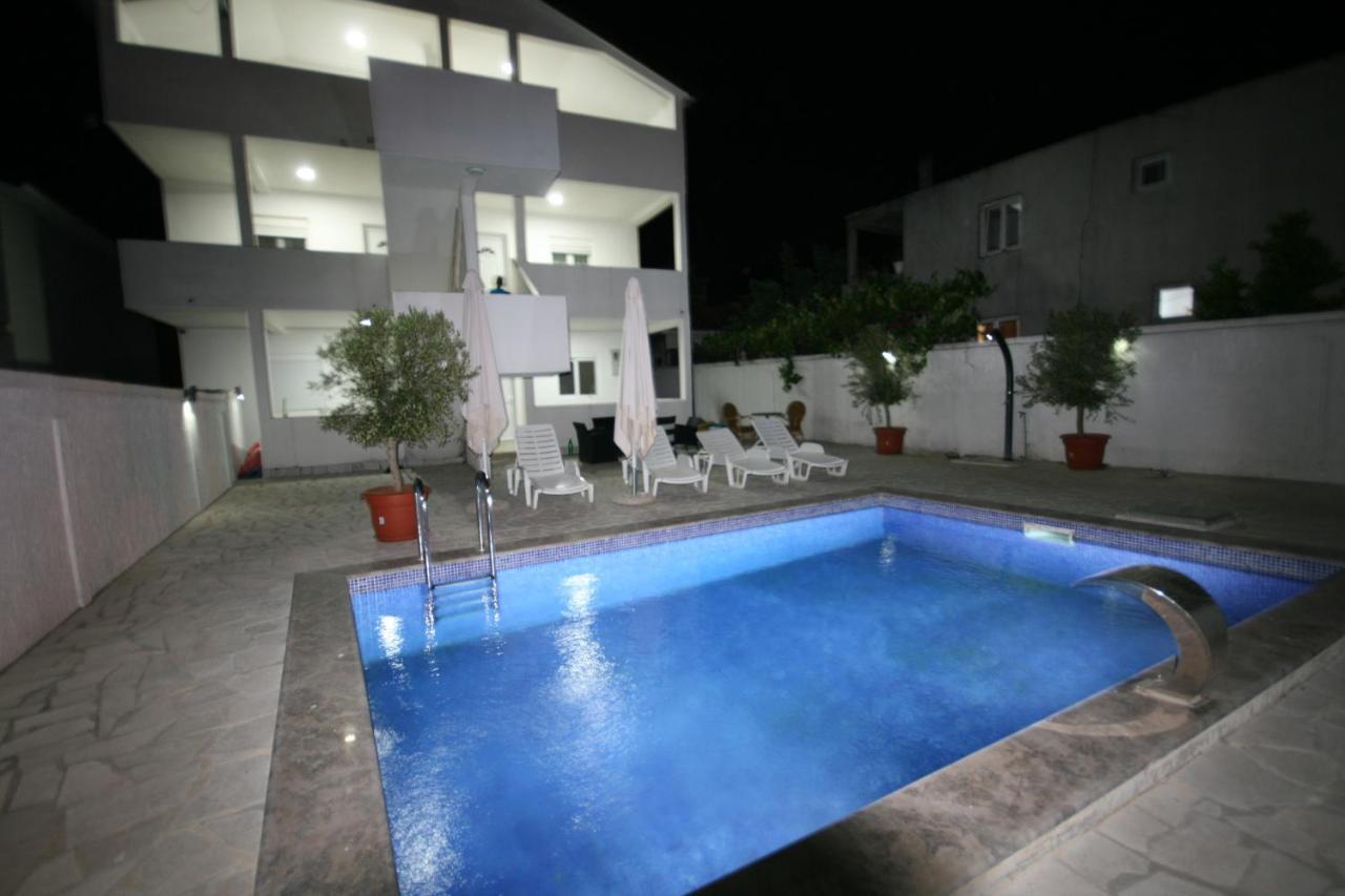 Apartmani Srdanovic Tivat Dış mekan fotoğraf