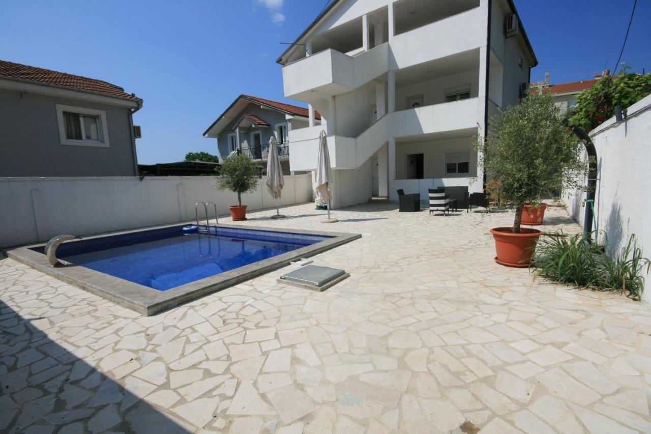 Apartmani Srdanovic Tivat Dış mekan fotoğraf