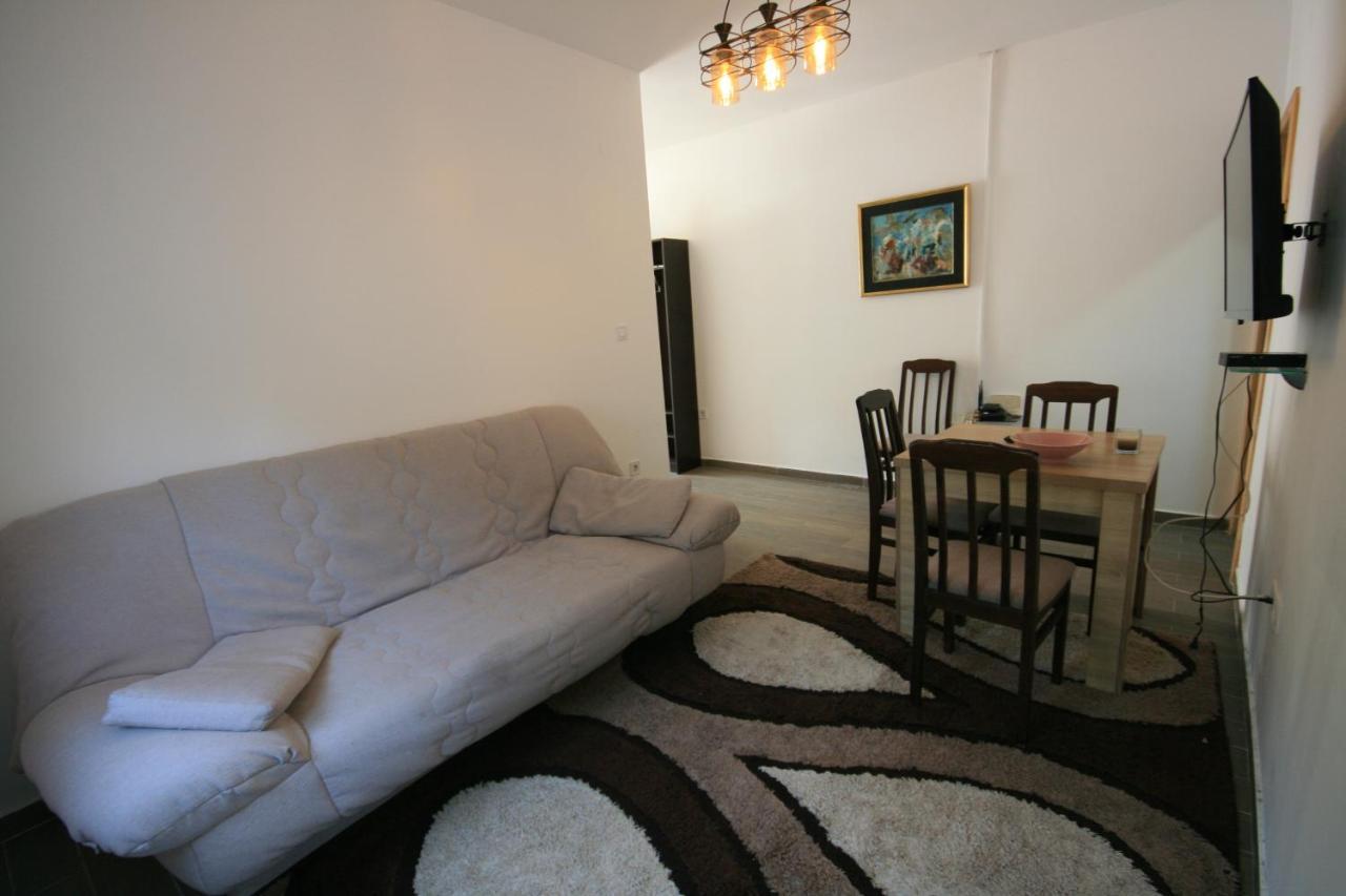 Apartmani Srdanovic Tivat Dış mekan fotoğraf