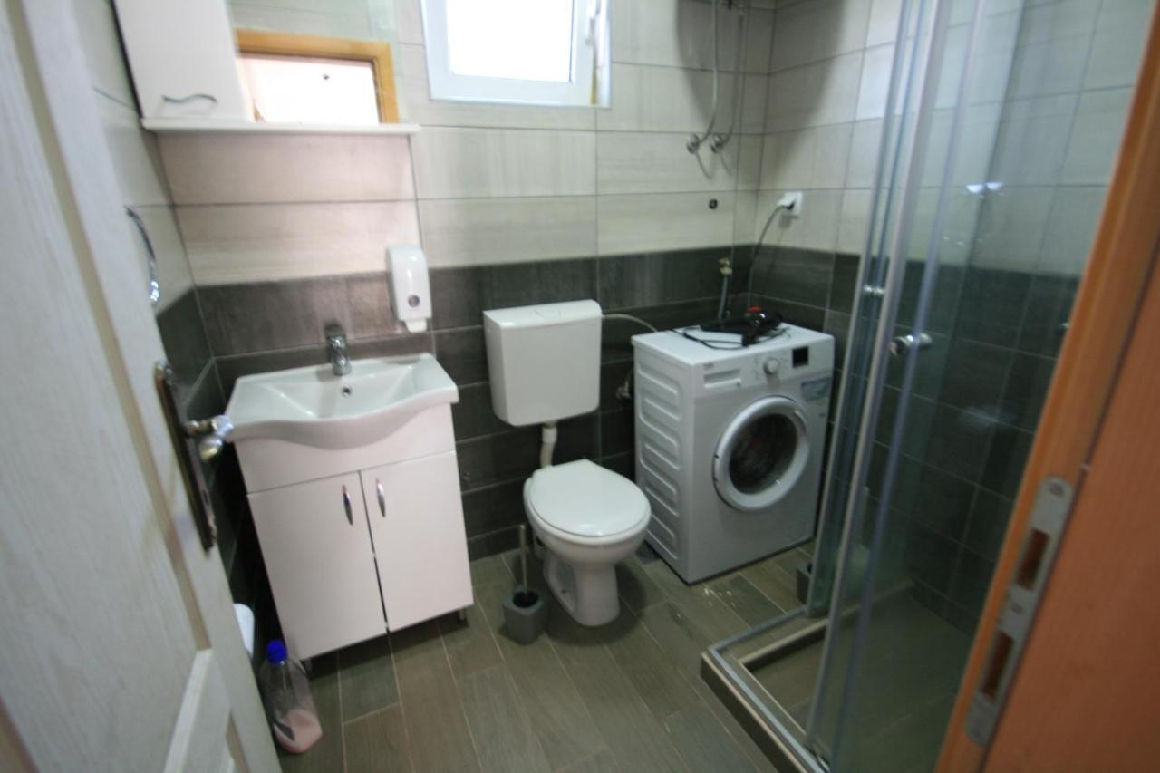 Apartmani Srdanovic Tivat Dış mekan fotoğraf