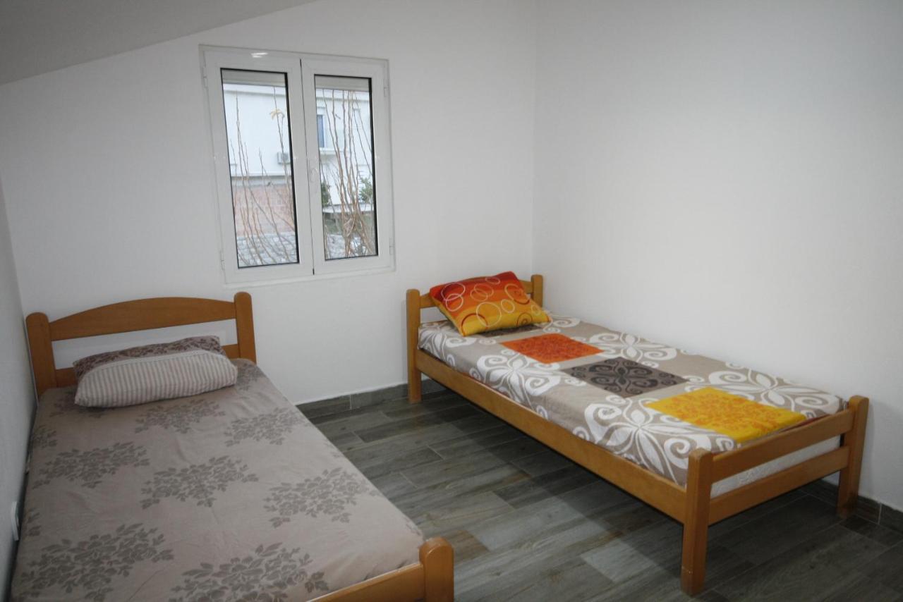 Apartmani Srdanovic Tivat Dış mekan fotoğraf